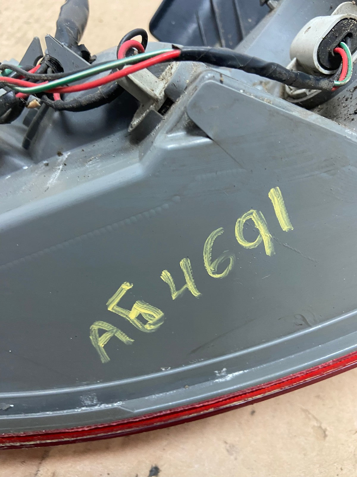 2009 2010 2011 Nissan Maxima Right Passenger RH Side Tail light AG4691 LK8