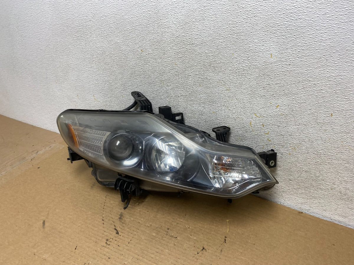 2011 to 2014 Nissan Murano Headlight Right Passenger Rh Halogen AH4208 DW2