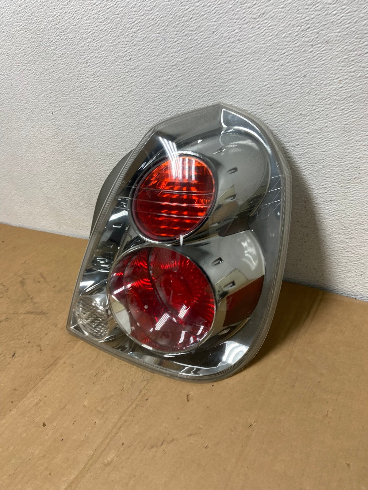 2005 to 2006 Nissan Altima Tail Light Right Passenger RH Side AC58628 LK1