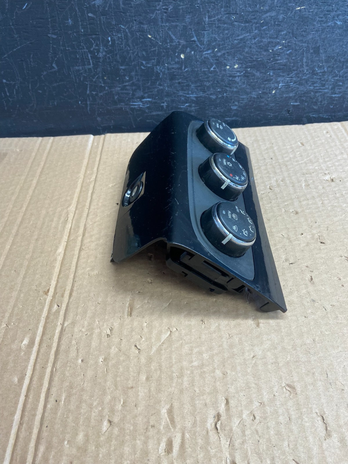 2011-2014 Chrysler 200 Heater AC Climate Switch Temperature Control OE AF6266 DG2