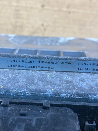 2009 2010 Ford Van E150 E250 5.4L Engine Control Module Unit ECU ad7401 DG2