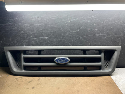 2003 to 2007 Ford Econoline E150 E250 E350 Front Grille Grille L3939 OEM DG0