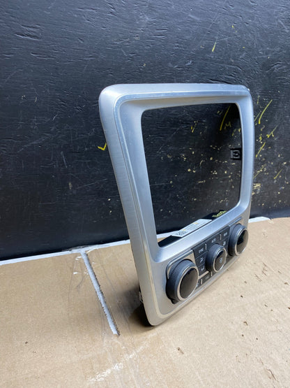 2013 - 2016 GMC Acadia A/C Heater Climate Control Radio Panel Bezel OE AB2091 DG2