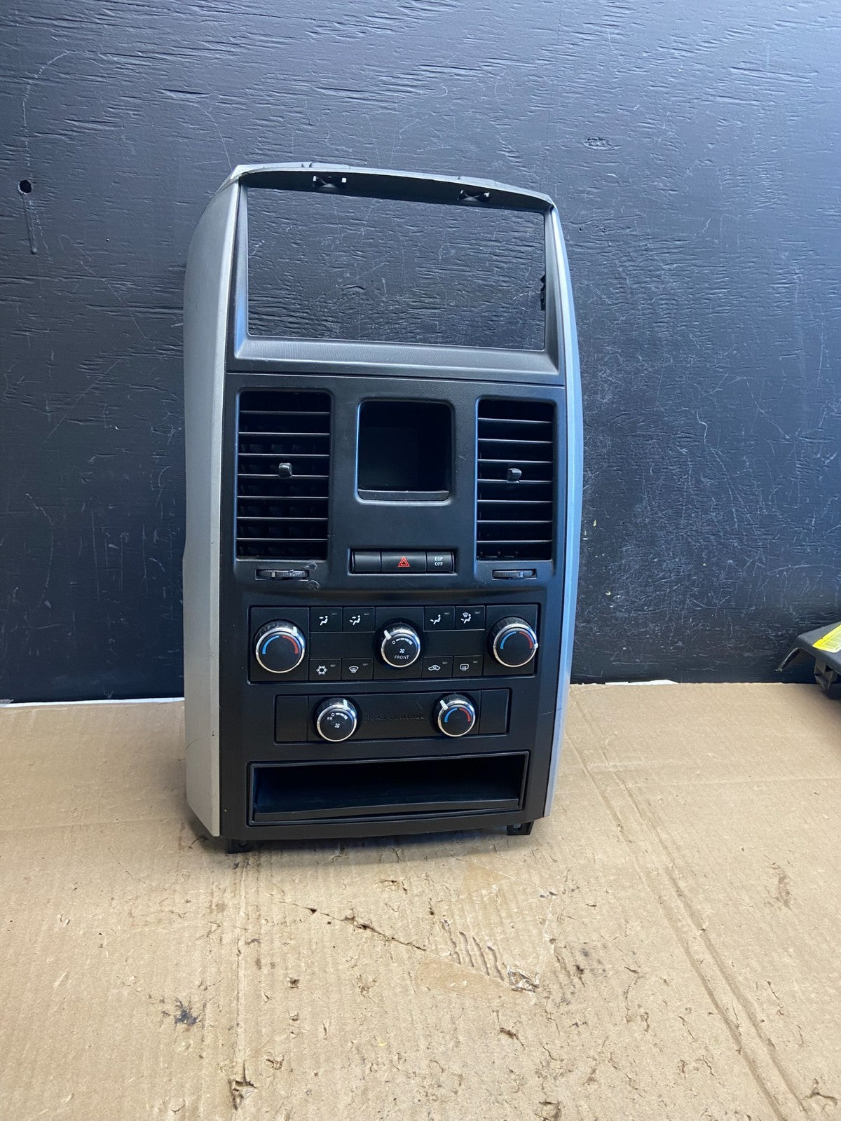2008-2010 Dodge Grand Caravan Radio Bezel Climate Control Heat AC Heater AE20470