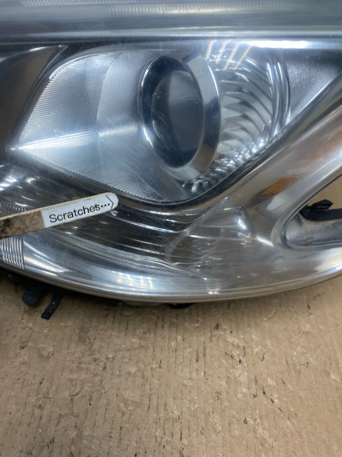 2009-2014 Nissan Maxima Headlight Left Driver Side Xenon HID AD8766 DW3