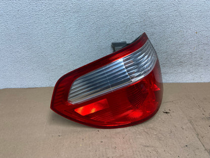 2005 2006 2007 Honda Odyssey Left Driver LH Side Tail Light AG5629 LK2