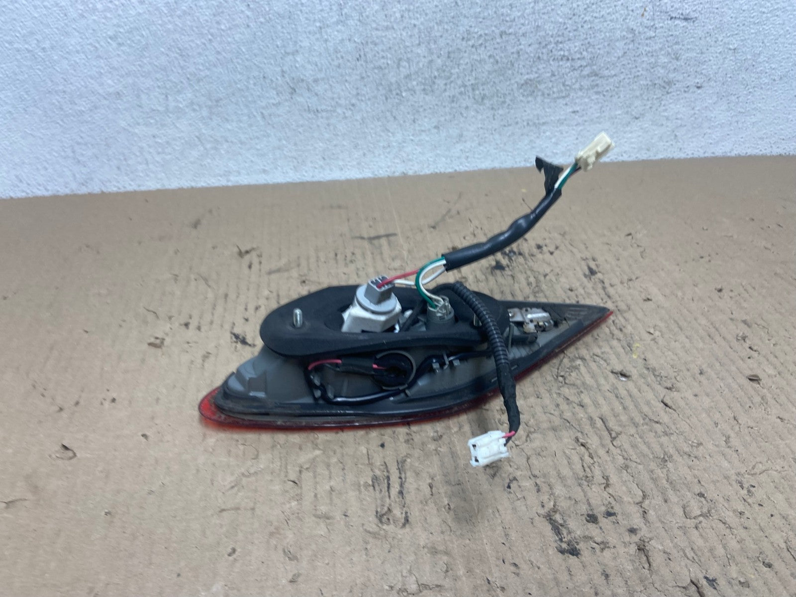 2005-2010 Toyota Avalon Right Passenger Side Tail Light Inner AF7077 LK5