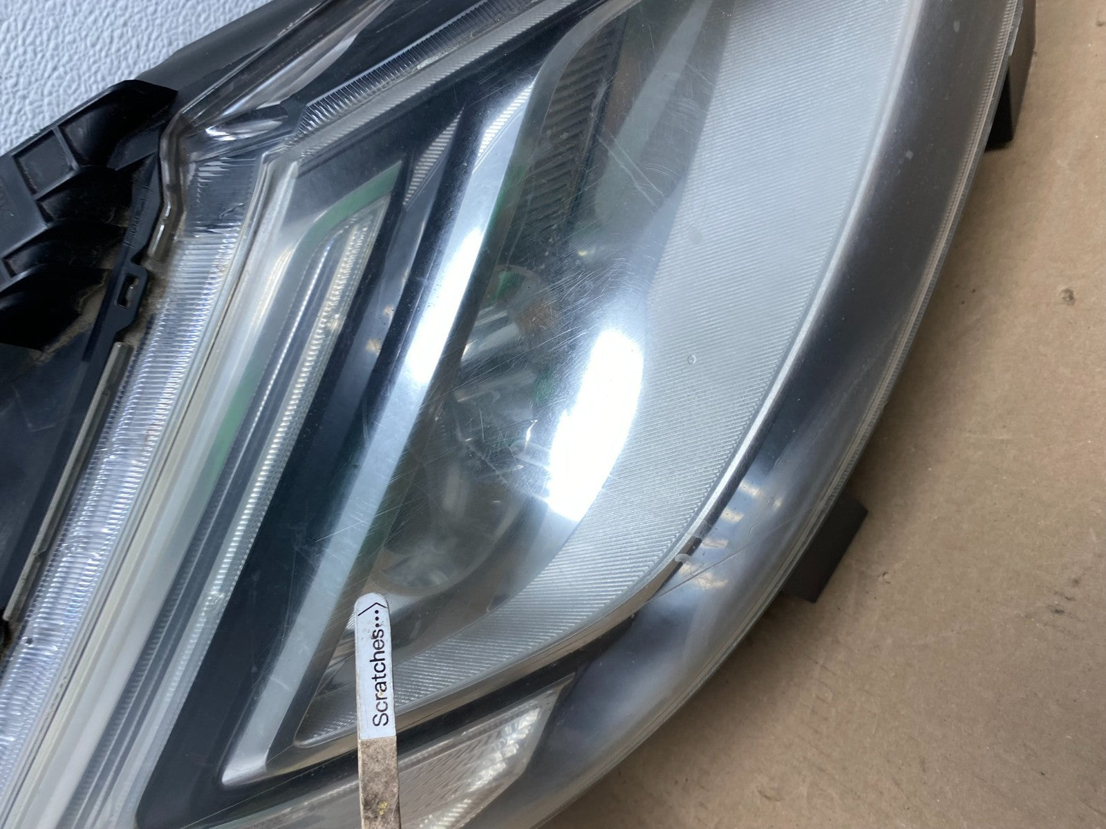 2007 - 2009 Mazda Cx9 Cx-9 Right Passenger RH Headlight Halogen AD6414 DW3