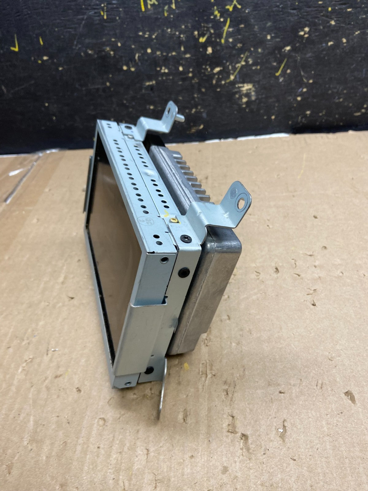 2013 to 2016 Ford Taurus Radio Information Display Screen Monitor ab2015 DG3