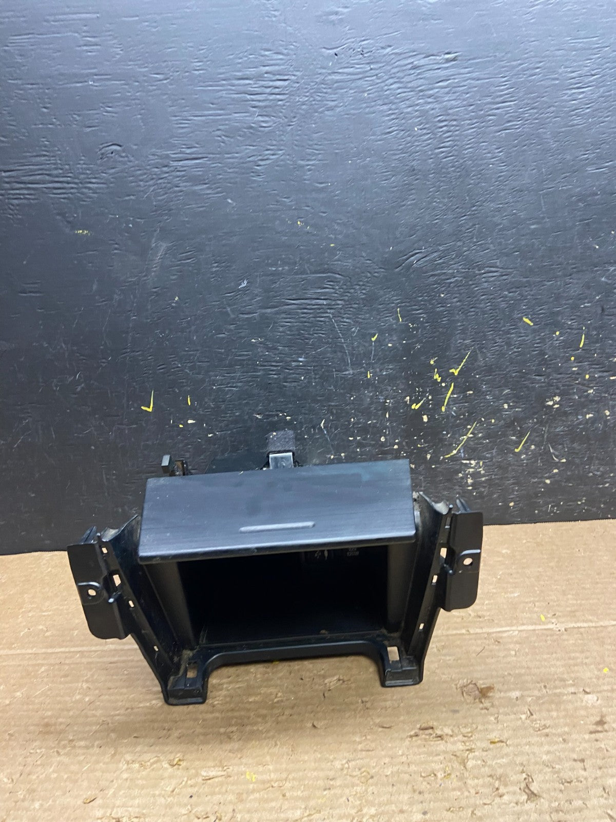 2007 - 2011 Toyota Camry Console Center Storage Dash 58804-06370 w3373 DG1
