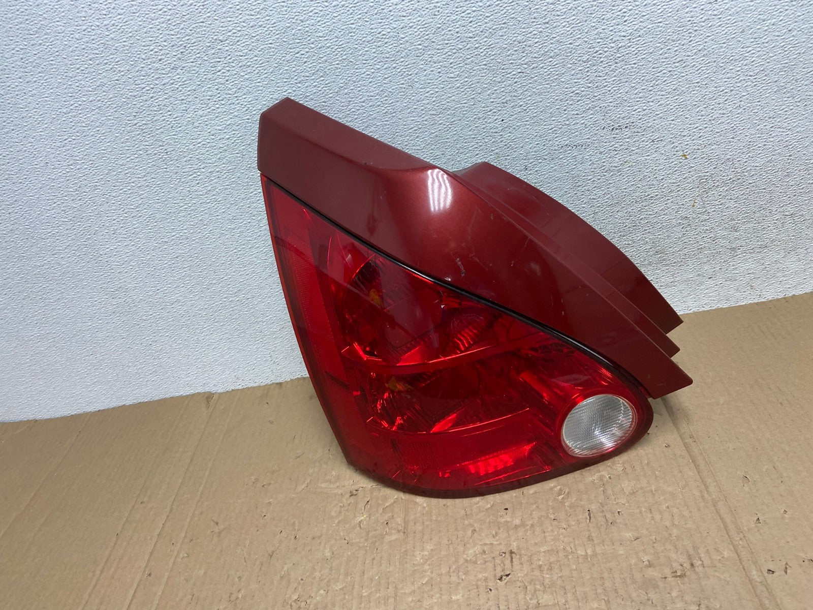 2004 2005 2006 2007 2008 Nissan Maxima Left Driver Lh Tail Light AE9051 LK0