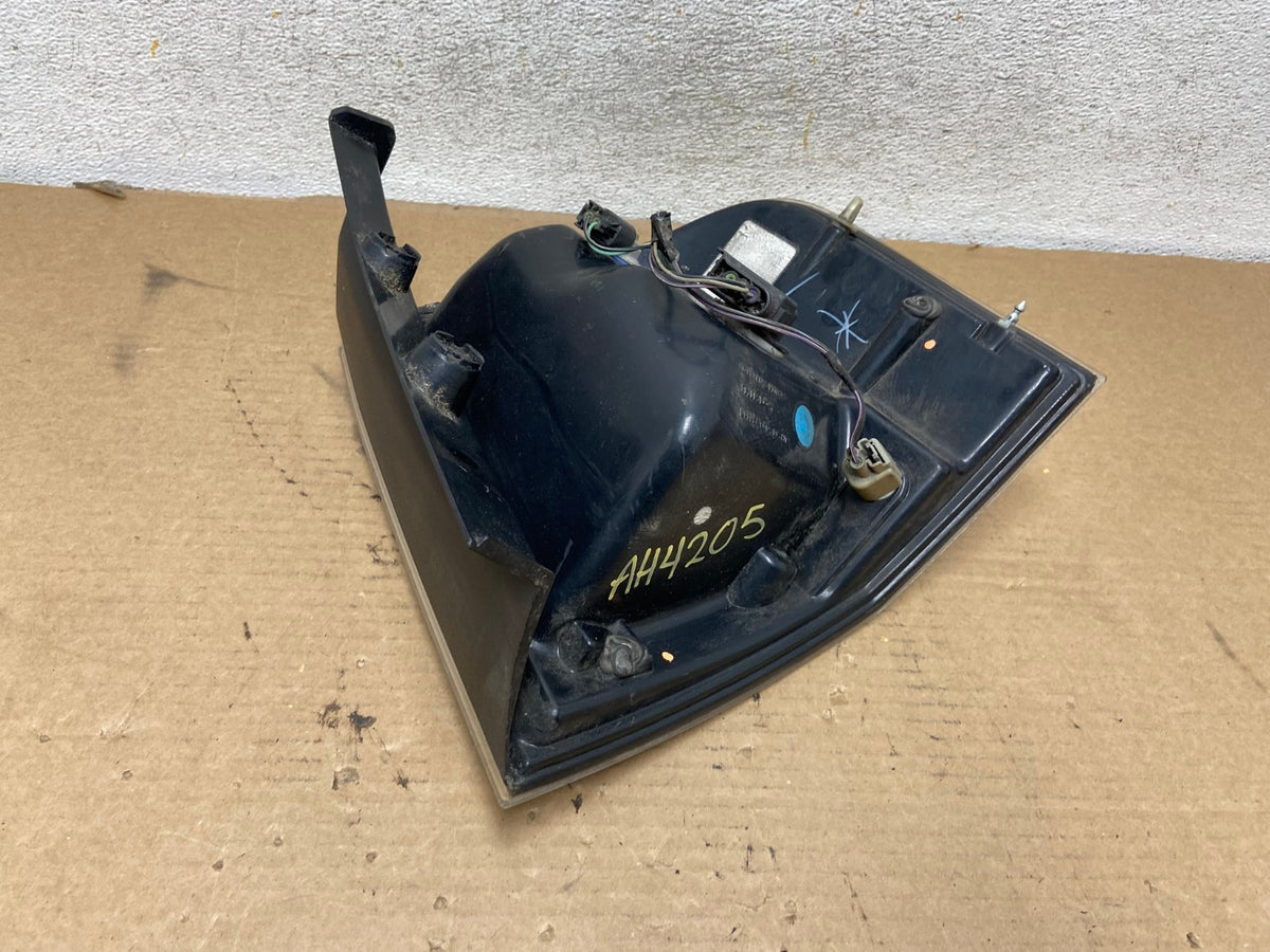 2007 to 2010 Ford Edge Tail light Left Driver Side AH4205 LK7