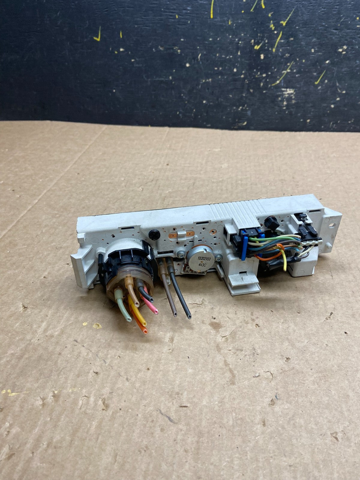 2001 - 2007 GMC Chevrolet Express 1500 Climate Control A/C X6645 DG3