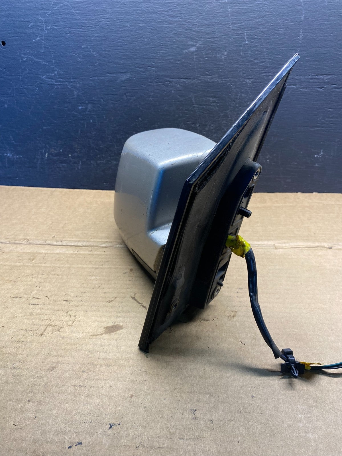 2004 to 2007 Nissan Quest Right Passenger View Door Mirror AD3354 DG2