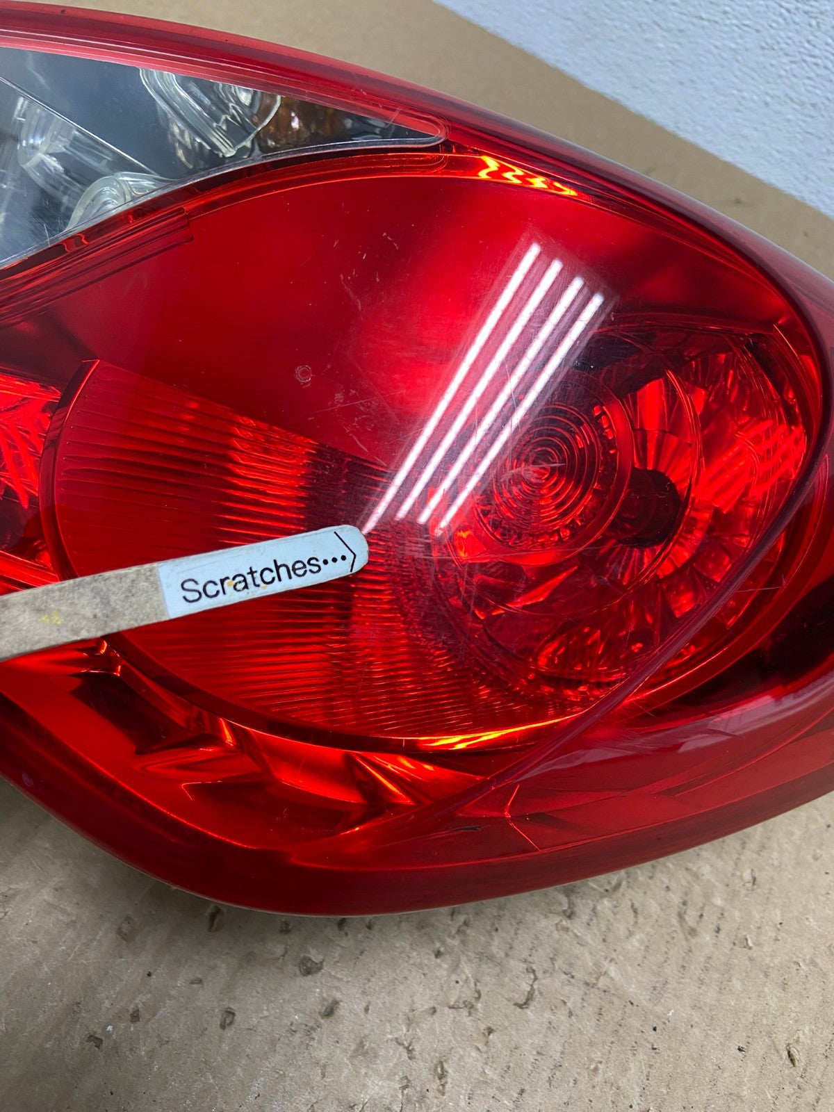 2011 2012 2013 Hyundai Sonata Right Passenger RH Tail Light AC1048 LK3