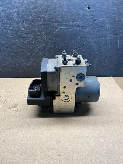 2004 2005 Dodge Durango ABS Anti Lock Brake Pump AG9752 DG3