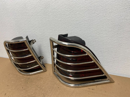 1998 to 2001 Mercedes ML320 ML-Class Right Passenger Rh Tail Light AB65631