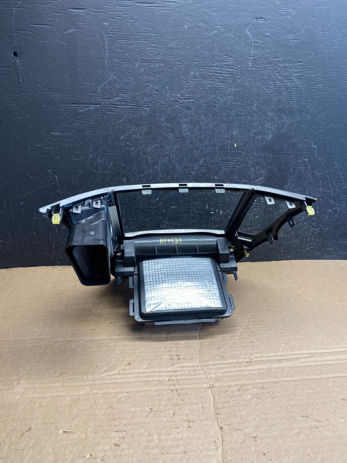 2010-2014 Subaru Legacy Outback Vent Radio Panel Trim Bezel AF1937 DG3