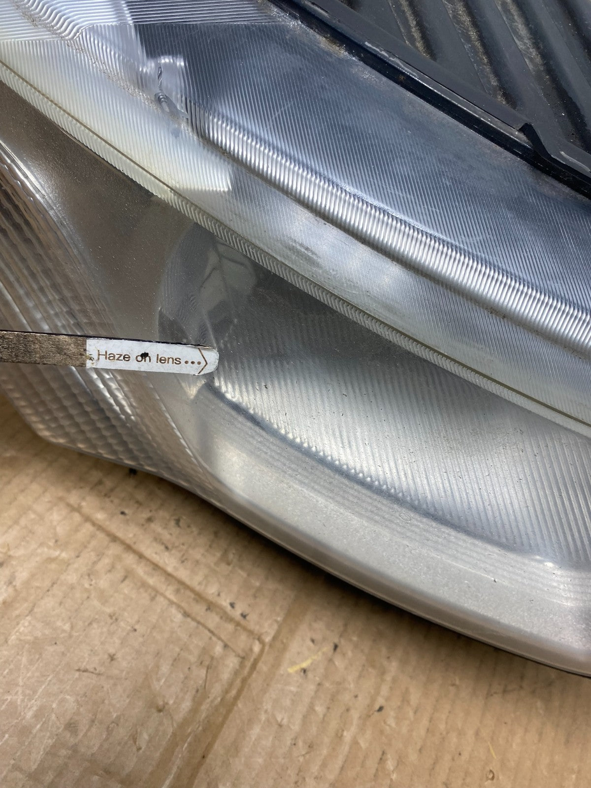 2015 2018 Chevrolet City Express Right Pasenger Side Halogen Headlight AI7892 DW4