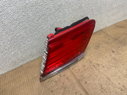 2009 - 2012 Bmw 7-Series F01 F02 750i Right Passenger Inner Tail Light AA6880 DW2