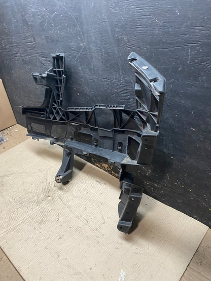 2010 2012 Mercedes GLK-Class GLK350 Front Right Bumper Basic Carrier x2910 DG4