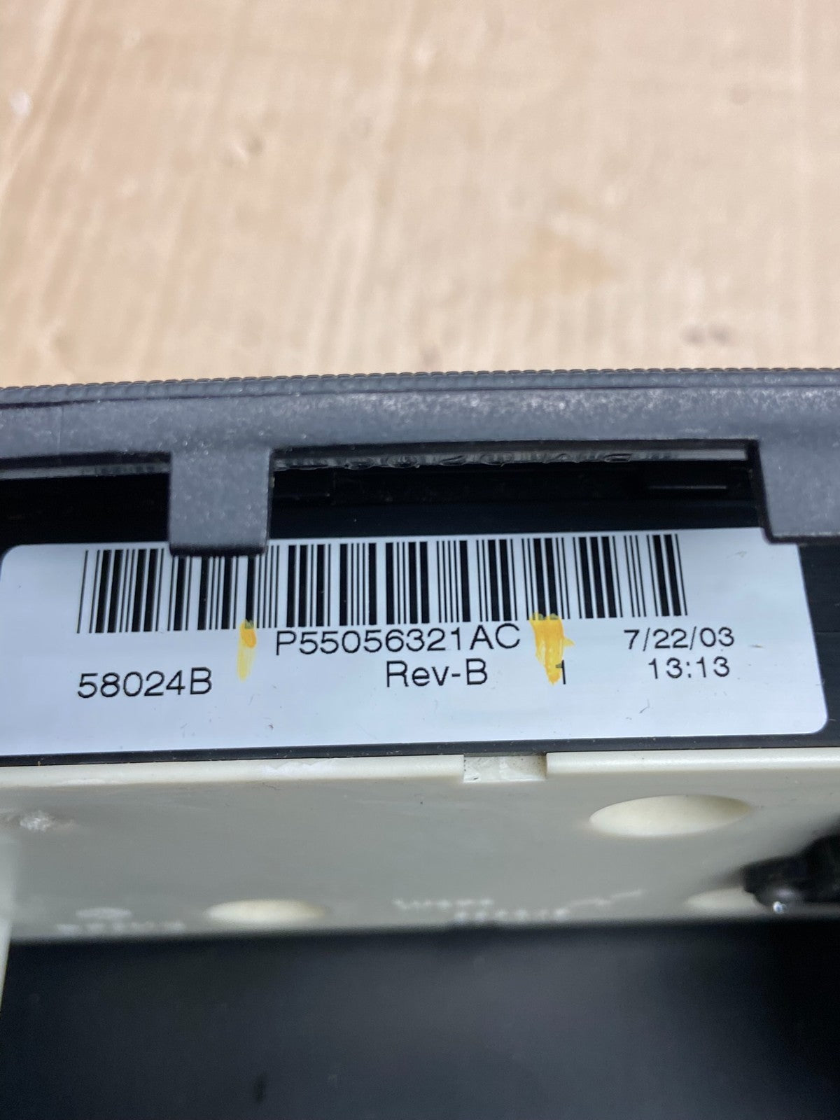 2002 to 2005 Dodge Ram Radio Climate Control Dash Air Vent Bezel Trim AD7244 DG6