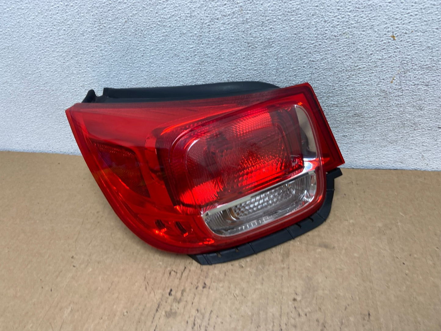 No Led 2013 - 2015 Chevrolet Malibu Left Driver LH Side Tail Light AG2273 LK0