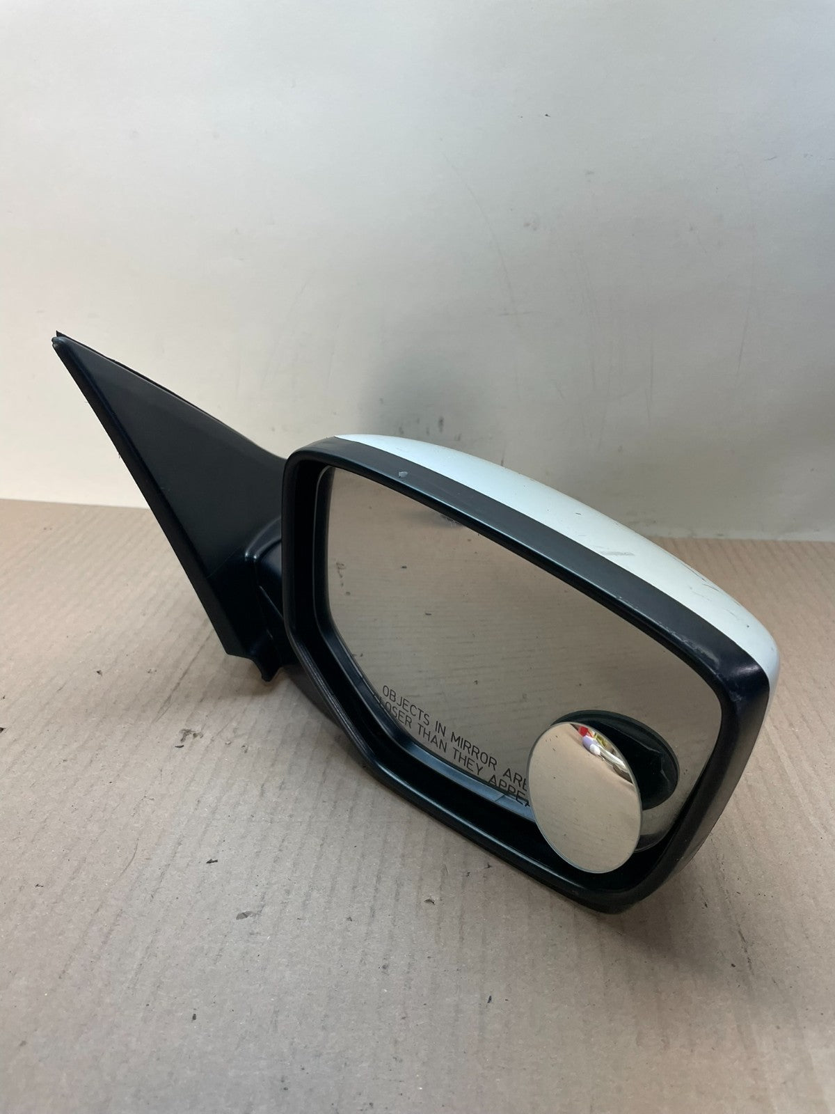 2013 - 2015 Honda Accord Right Passenger Door Mirror AJ0816 DG2