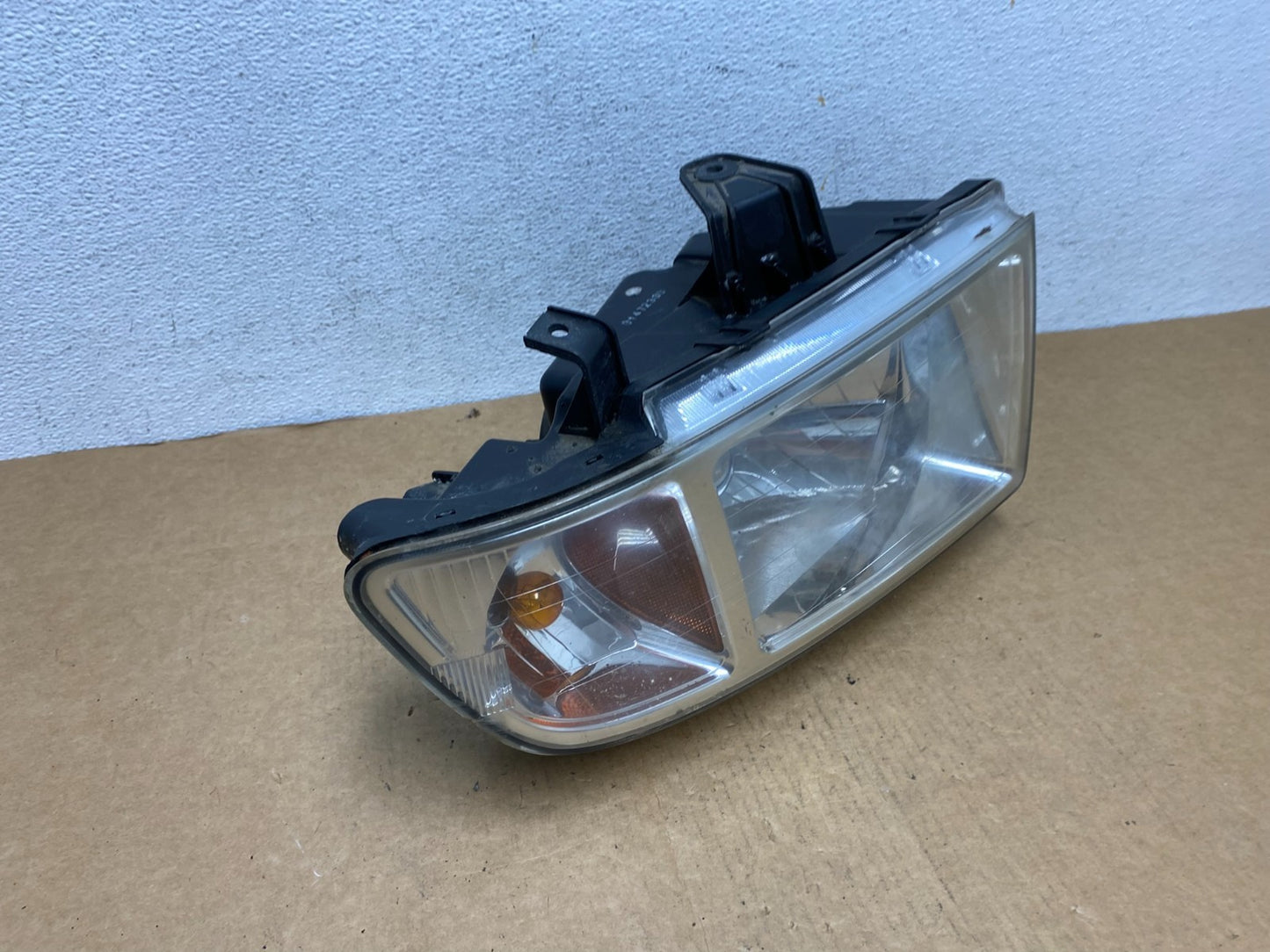 2006 2007 2008 Honda Ridgeline Right Passenger Halogen Headlight AD4518 DW2