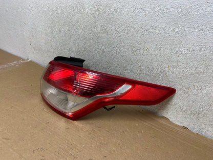 2013 to 2016 Ford Escape Right Passenger RH Side Tail Light AH8373 LK2