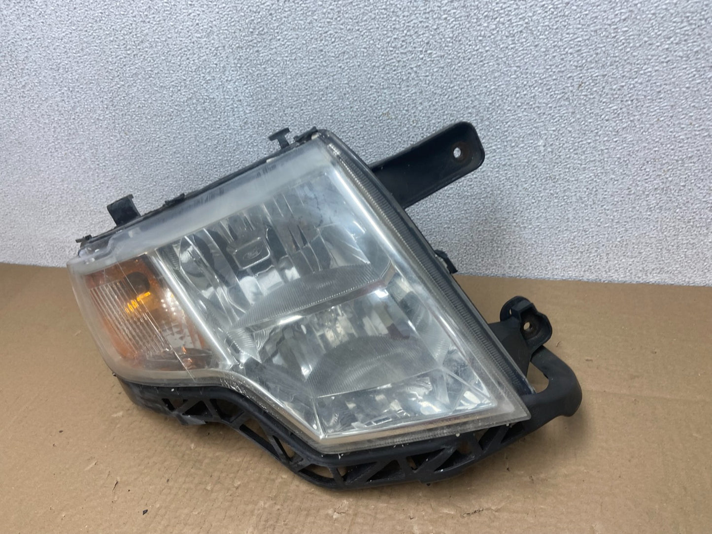 2007 to 2010 Ford Edge Right Passenger RH Halogen Headlight AB6184 DW1