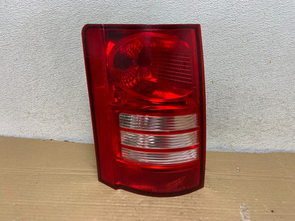 2008-2010 Chrysler Town and Country Left Driver Tail Light AG8980 DW0