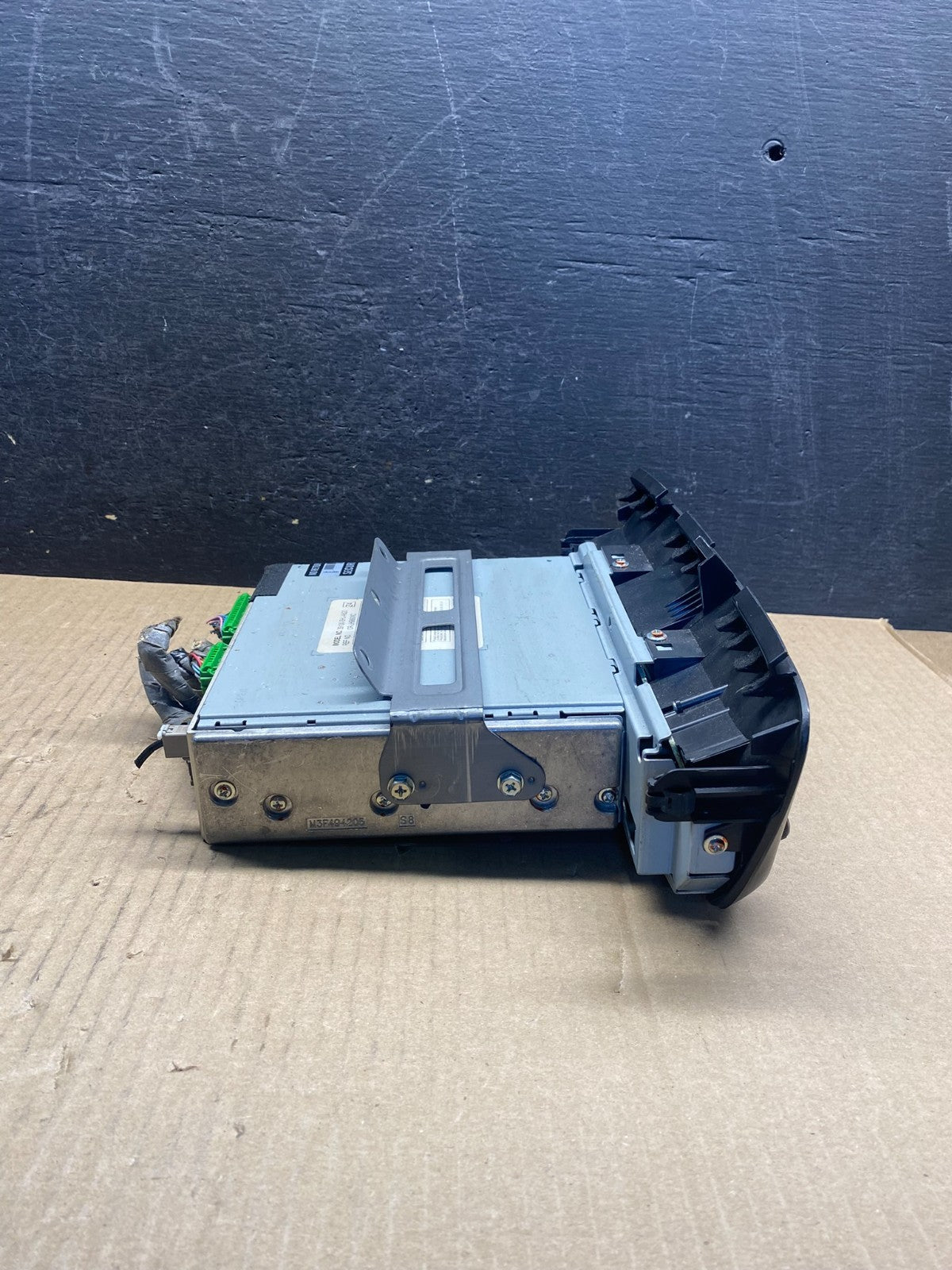 2005 to 2010 Honda Odyssey Am Fm Cd Player Radio Receiver AG3843 DG2
