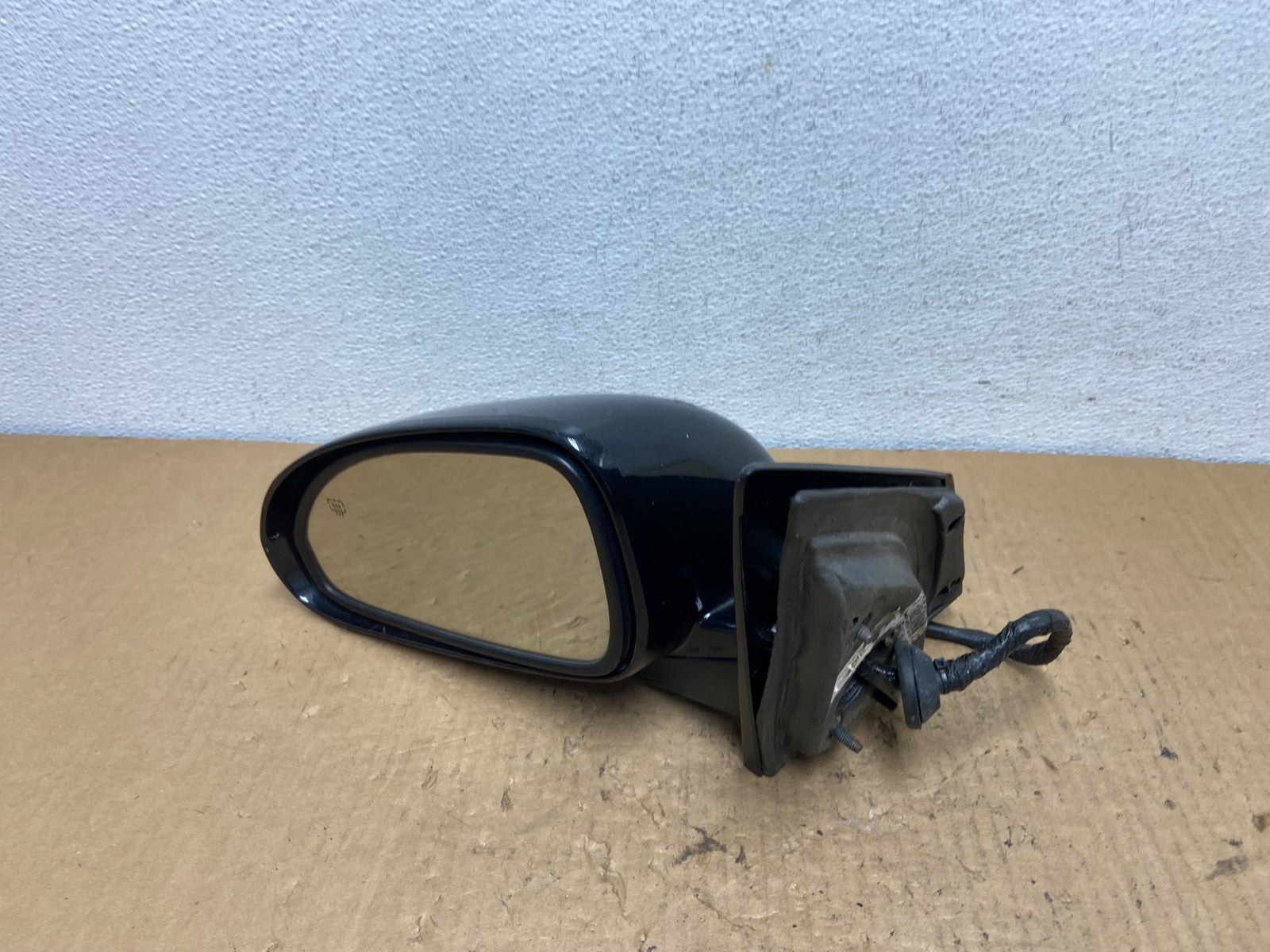 2008-2012 Buick Enclave Left Driver Heat Door Turn Sg Mirror Heated OE AC8311 DG6
