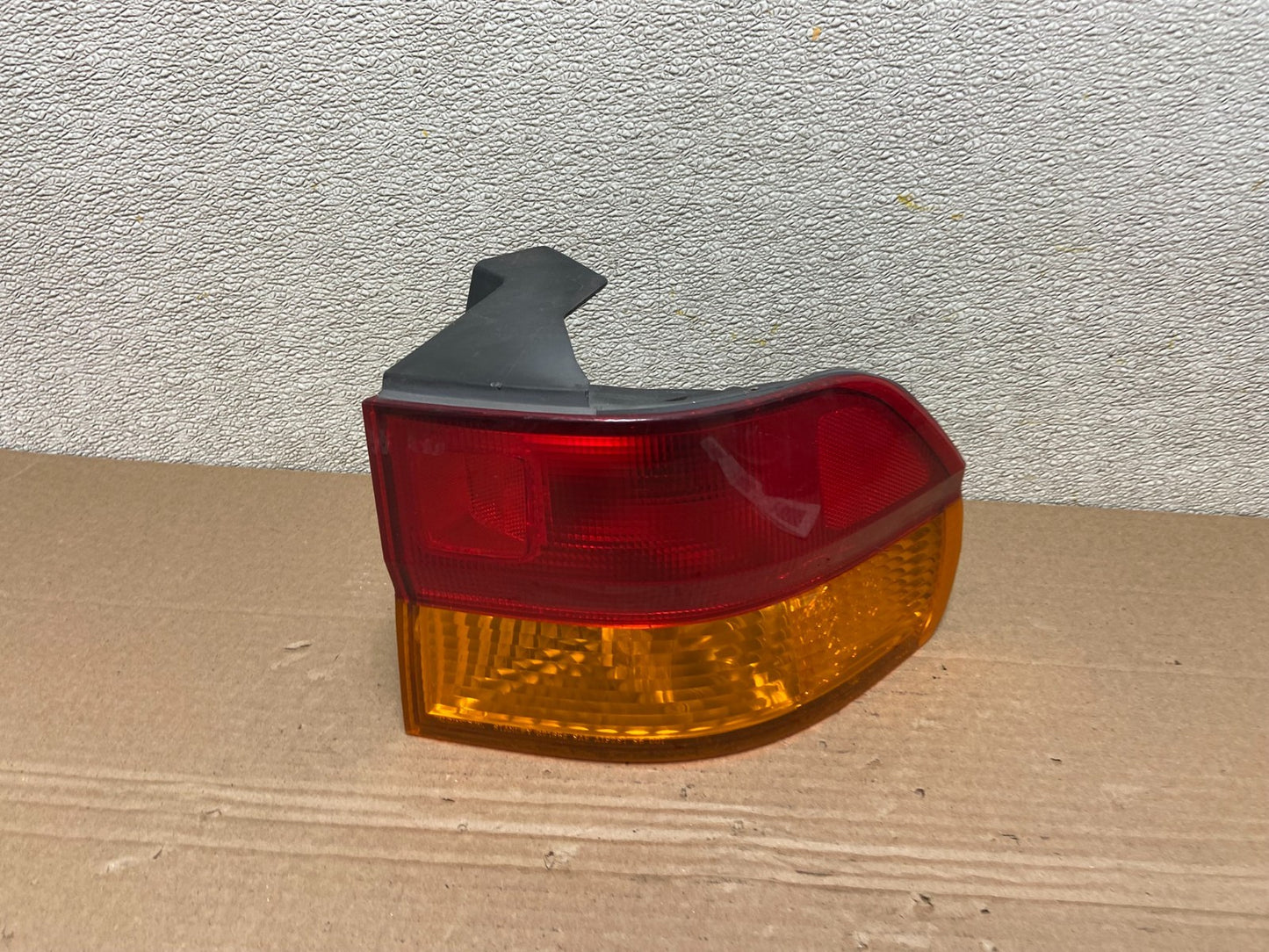 2002 2003 2004 Honda Odyssey Right Passenger Side Tail Light Oem AB1037 LK0