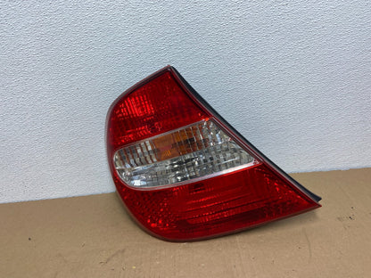 2002 2003 2004 Toyota Camry Left Driver LH Side Tail Light AB6365 DW0