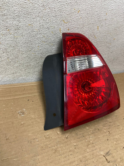 2004 to 2008 Chevrolet Malibu Right Passenger Side Tail Light AH8403 LK2
