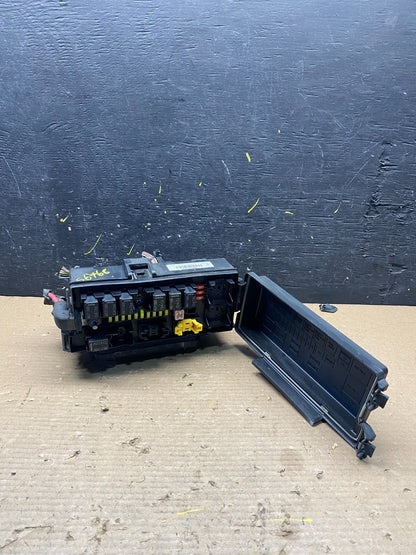 2005 Jeep Grand Cherokee BMC Body Module Power Fuse Box Relay Oem  S6768 DG1