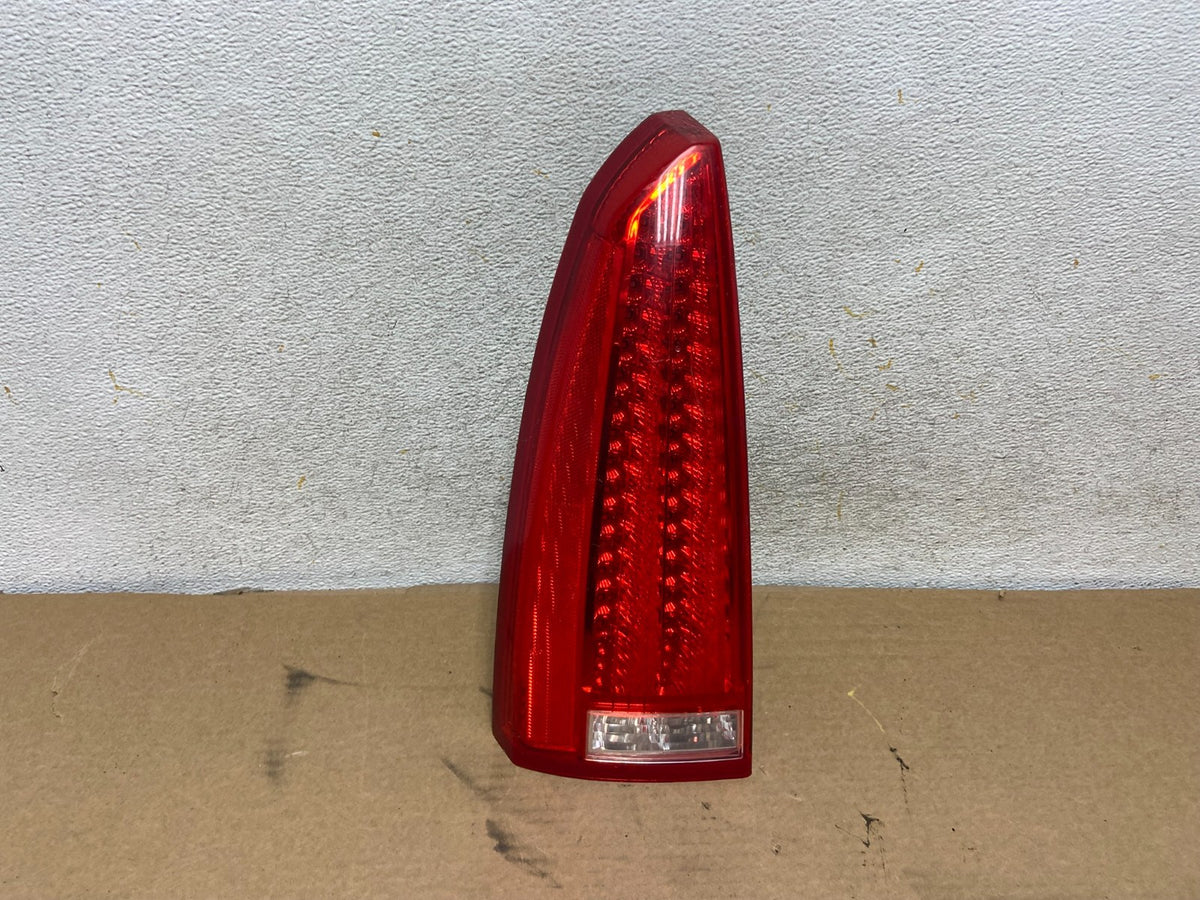 2006 to 2011 Cadillac DTS Left Driver Lh Side LED Tail light AH4460 DW0