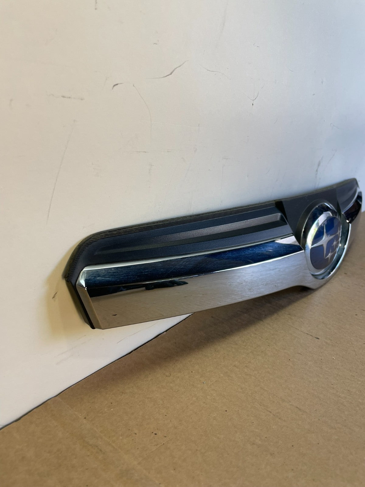 2014 2015 2016 Subaru Forester Chrome Front Grille Grill ah0325 DG2