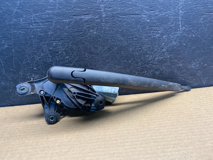 2013 to 2019 Ford Escape Rear Windshield Wiper Motor AF6714 DG0