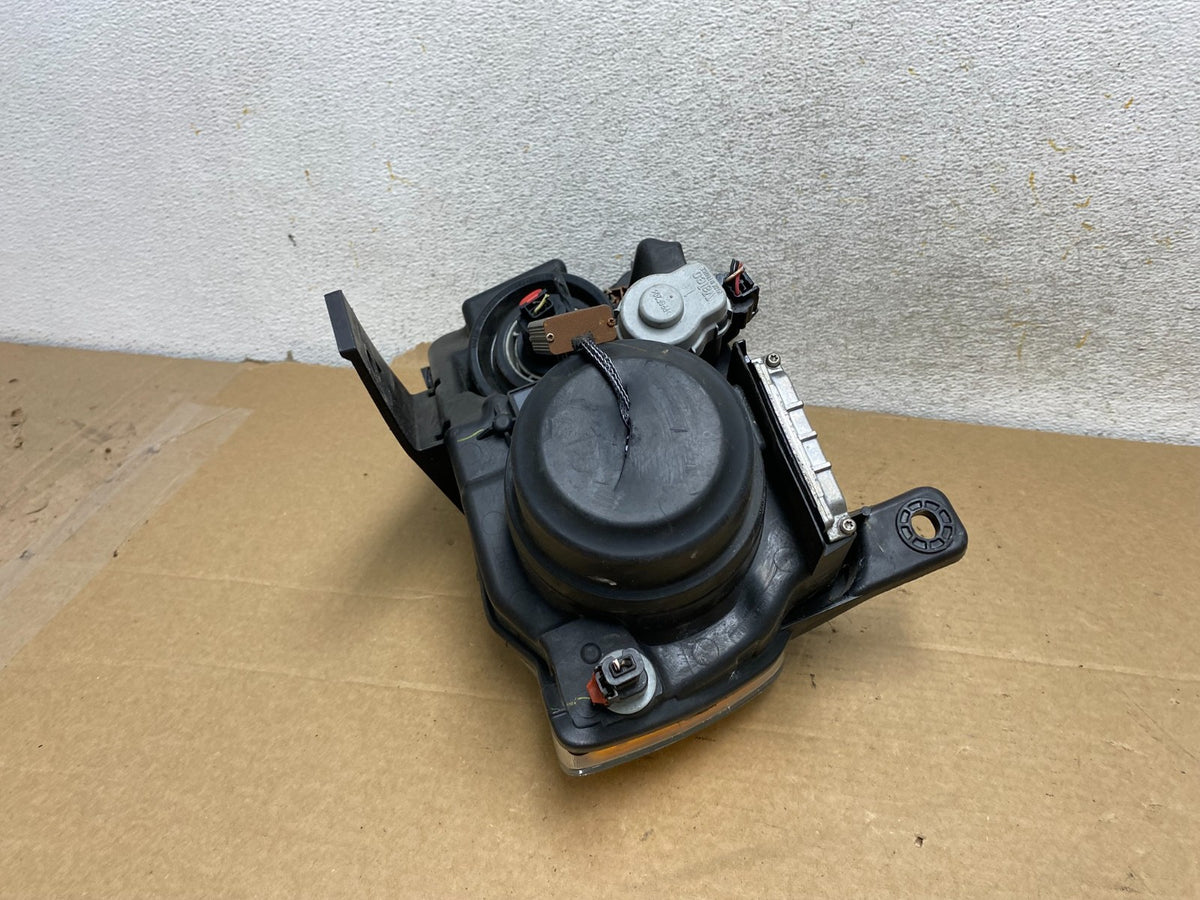 2011-2013 Jeep Grand Cherokee Left Driver LH Xenon Headlight AH7758 DW7