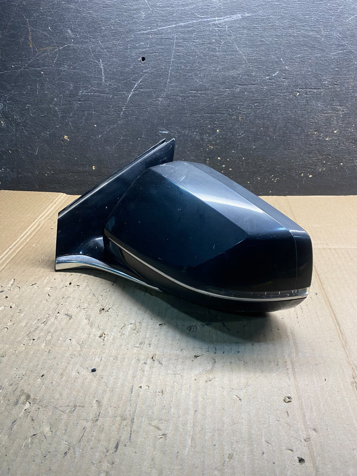 2013 to 2019 Cadillac XTS Left Driver LH View Door Mirror AB0750 MS2
