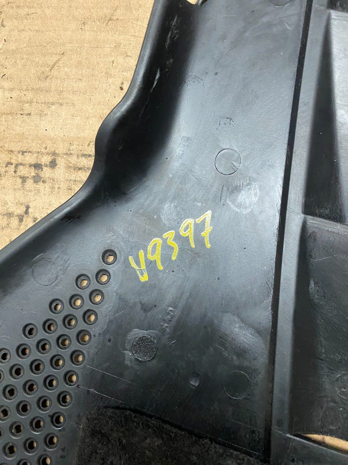 2006 to 2008 Hyundai Sonata V6 Engine Motor Shield Cover OEM V9397 DG9