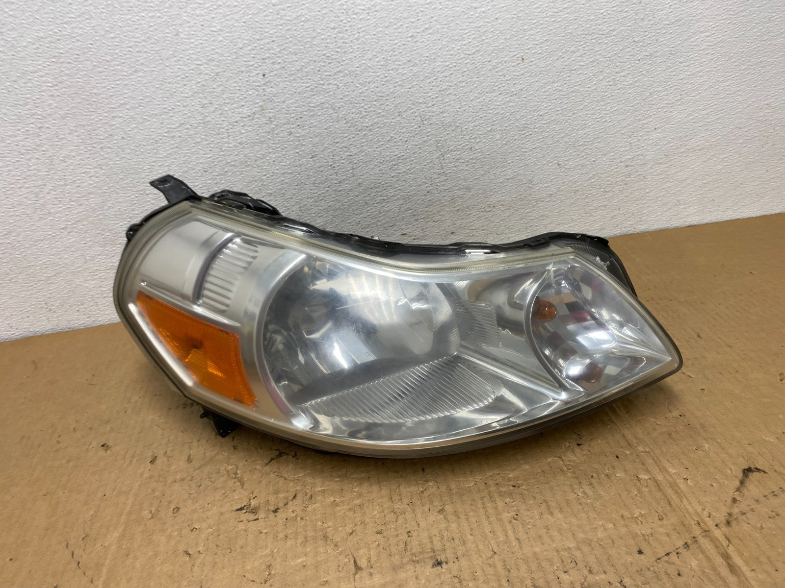 2007-2013 Suzuki SX4 Right Passenger RH Side Halogen Headlight AC8147 DW0
