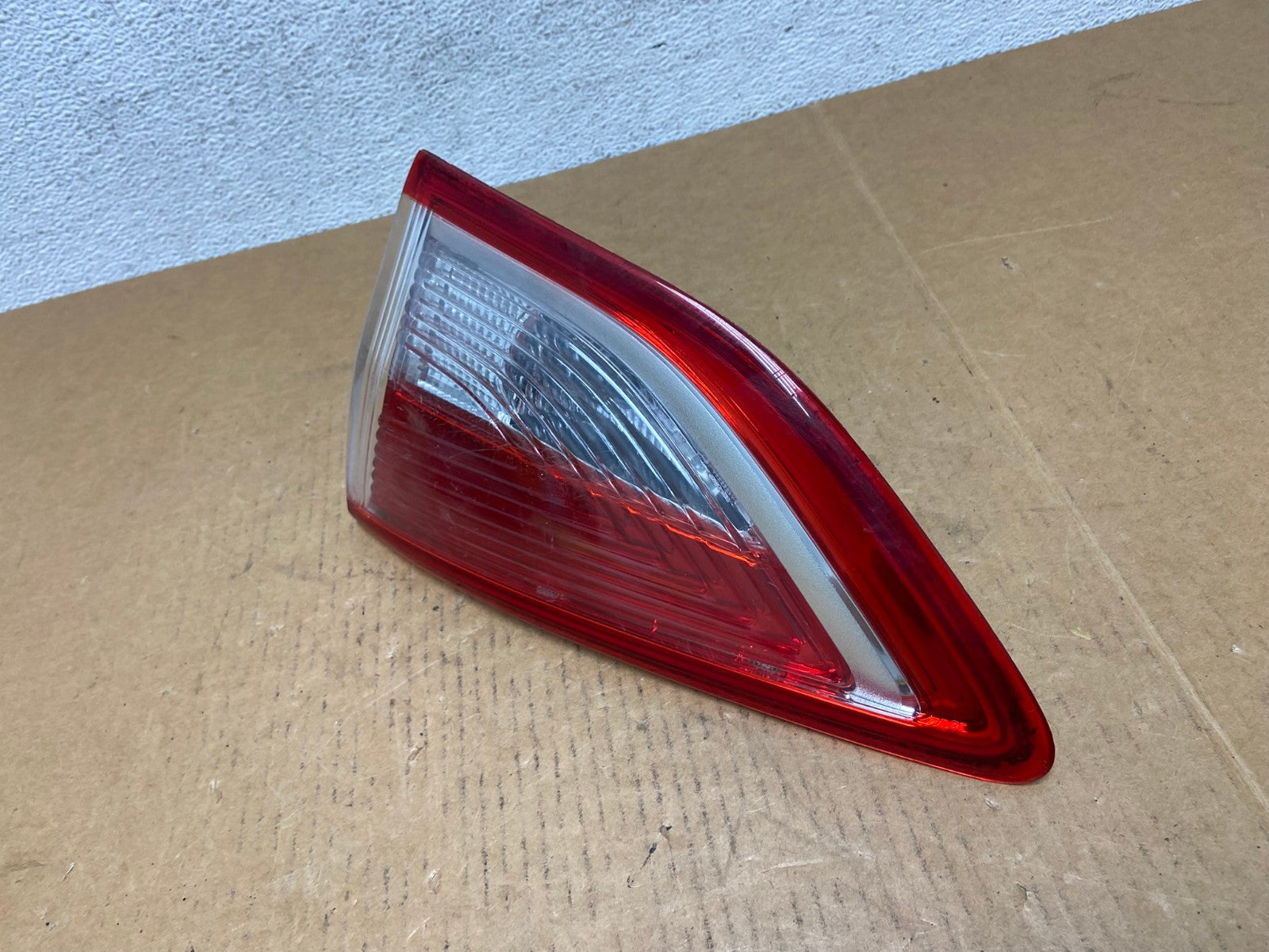 2013 to 2016 Ford Escape Right Passenger RH Side Inner Tail Light AD9130 LK1
