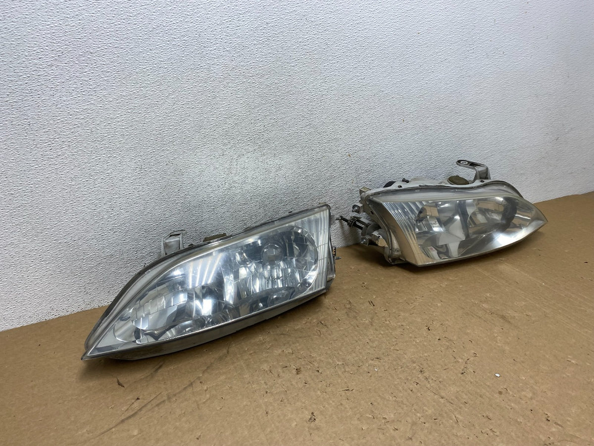 1997-2001 Lexus Es300 Left+Right Headlights Halogen AG1110 DW2