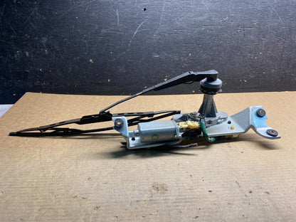 2000 to 2004 Subaru Legacy Wagon Rear  Windshield Wiper Motor AA06551