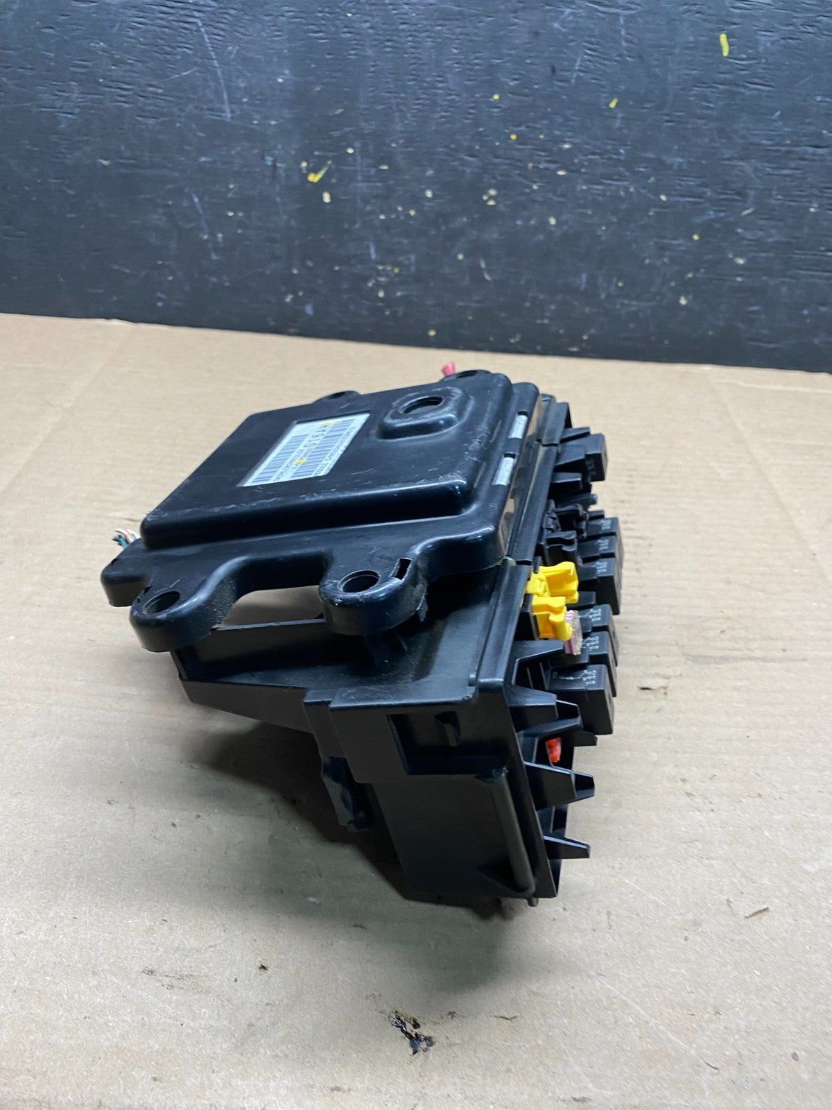 2006 Jeep Grand Cherokee Commander Fuse Box Relay Body Module BCM Q2544 DG2