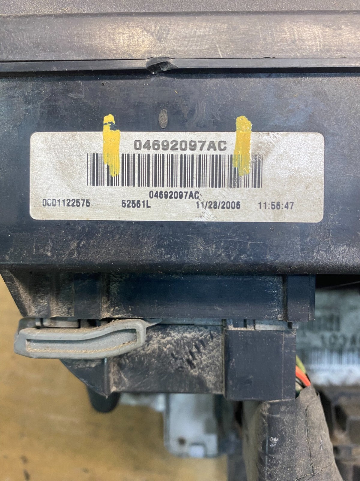 2007 2009 Dodge Durango Fusebox Fuse Box Body BCM Module 04692097AC aa0907 DG6